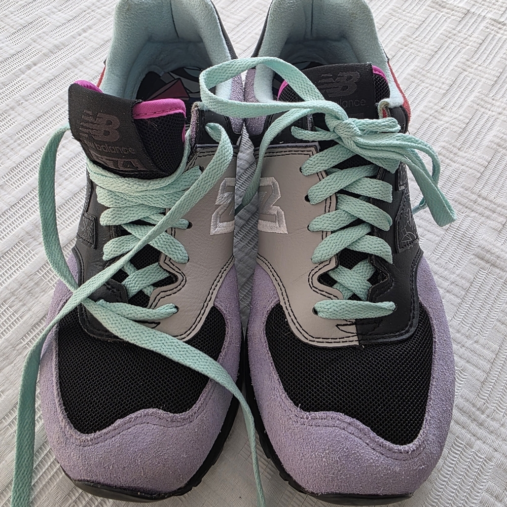New Balance Women's574  Black and Lavender Sneakers
